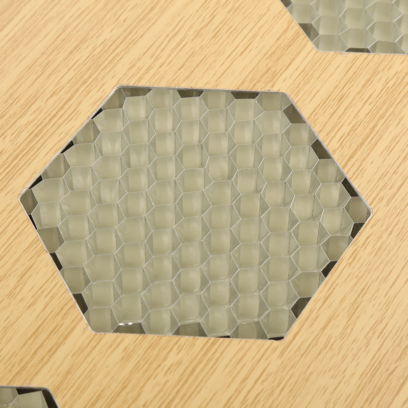 Aluminum Honeycomb Panel Maintains Excellent Flatness